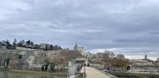 Le Pont d’Avignon (Pont Saint-Bénézet) : un monument mythique chargé d’histoire